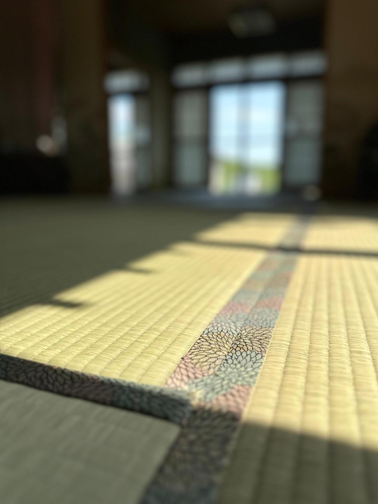 青森伝統芸能を楽しめる繭子の宿 Hachinohe Eksteriør bilde